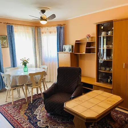 Prázdninový dům Lili Nyaralohaz *