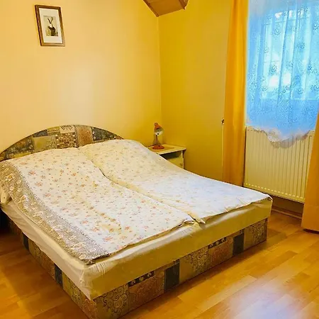 Lili Nyaralohaz Prázdninový dům Gyenesdiás