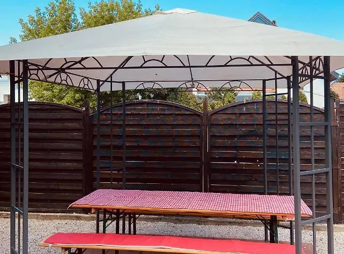 Lili Nyaralohaz Hébergement de vacances